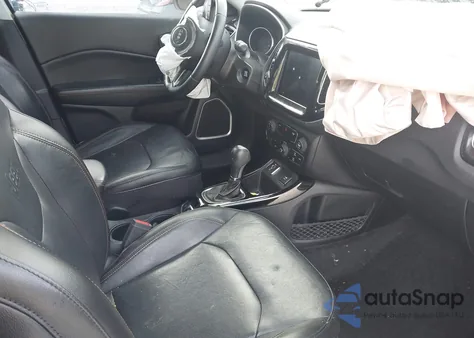 2019 Jeep Compass Limited Fwd z USA, uszkodzony, nr VIN 3C4NJCCB5KT654838